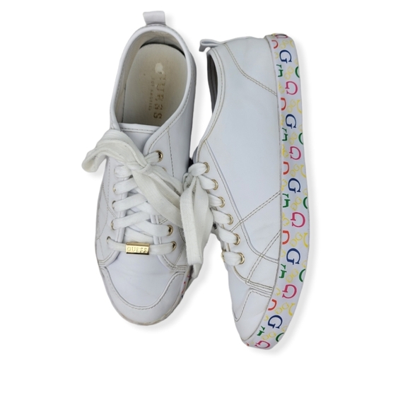 GUESS‎ Women's White Leather Sneakers with Goldtone Emblem - Picture 9 of 10